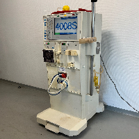 Fresenius Medical Care 4008 S Hemodialysis Machine image 1